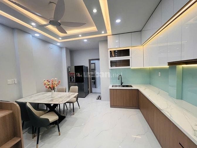 Nhà hai mặt tiền trước sau, 02 Tầng, DT 4,6x23m