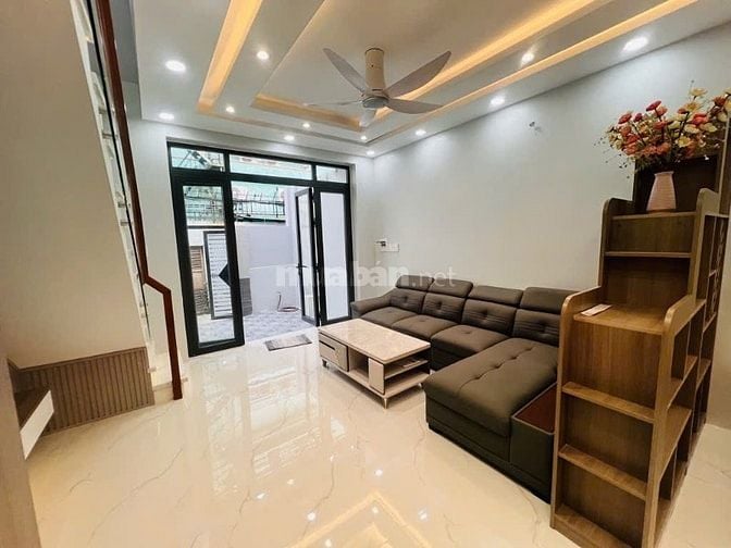 Nhà hai mặt tiền trước sau, 02 Tầng, DT 4,6x23m