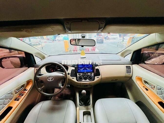 Toyota inova 2009 G