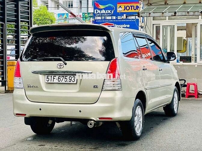 Toyota inova 2009 G