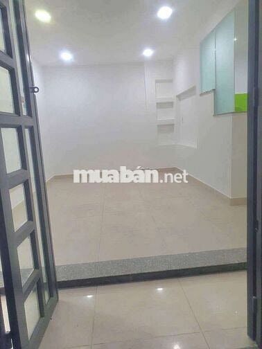 Em pass lại nhà thuê Quang Trung p8 dt 6x7m 1 lầu