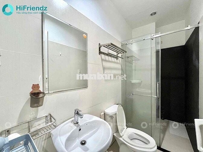 Cho thuê căn hộ dịch vụ Q5 – full tiện ích, ra vào vân tay, an ninh 24