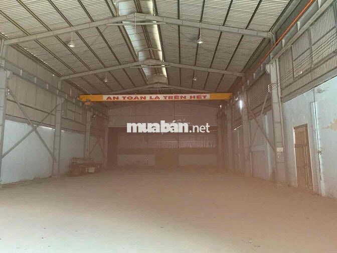 Cho thuê xưởng có sẵn điện 3F,cẩy trục gần chợ thanh hoá,Trảng Dài