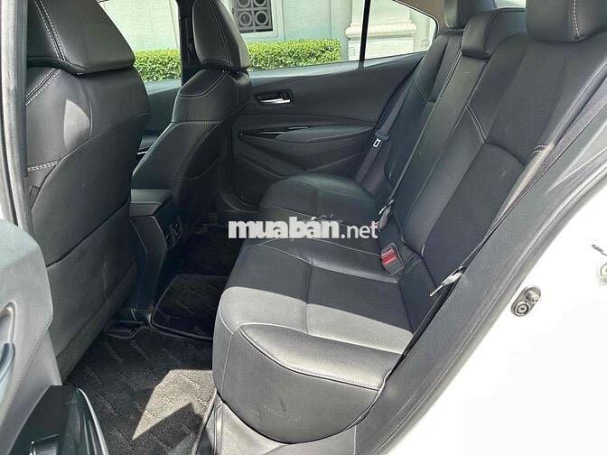 Toyota Corolla Altis 2022 1.8 V - 15000 km