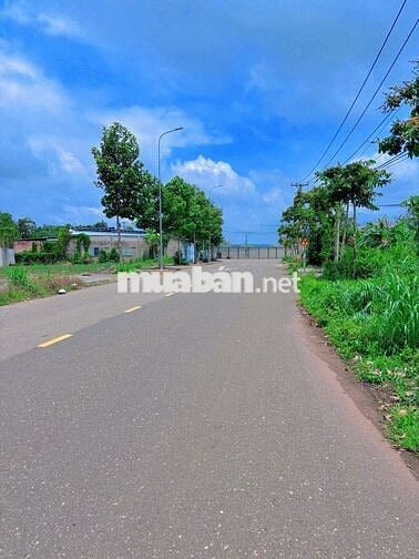 SIÊU HIẾM, LÔ ĐẤT ĐẦU ĐƯỜNG KDC, ĐỐI DIỆN CHUNG CƯ 9 TẦNG ĐANH XÂY