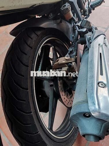 Exciter 135 RC trắng Bắc Ninh chính chủ đứng bán.