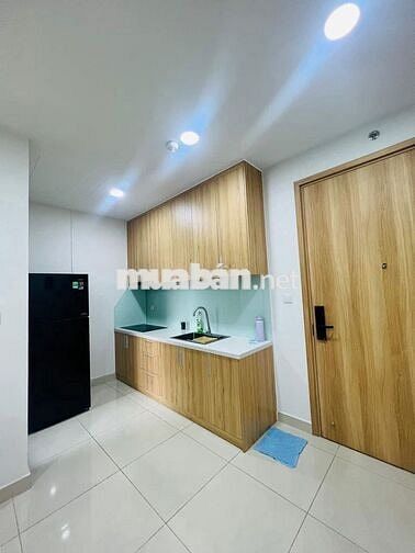 Cho thuê EMERALD căn hộ 2PN - 2WC -1 KHO. GIÁ 15.5tr ( Full Nội Thất )