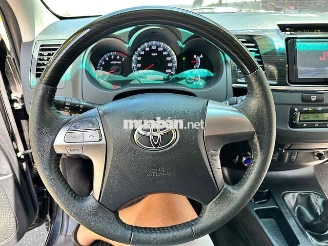 Toyota Fortuner 2015 2.7V 4x4 - 170000 km