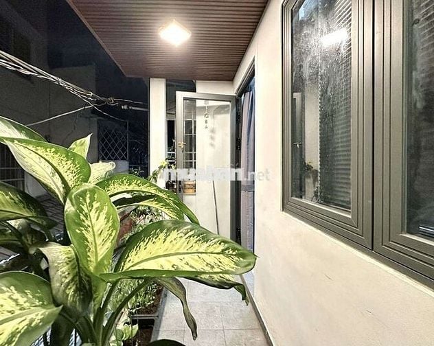 Giáp Q1, Hẻm Ô Tô, 44m2, 2 Lầu, 3Pn, Ngô Tất Tố, Q. Bình Thạnh