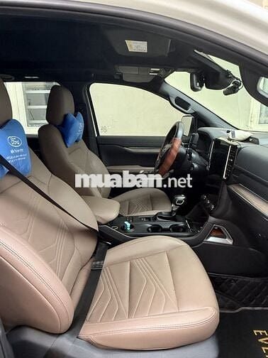 Ford Everest 2024 Titanium 2.0 AT 4x2 - 13000 km