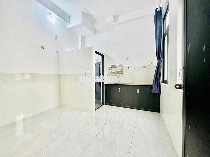 STUDIO CÓ THANG MÁY CỬA SỔ TRỜI THOÁNG MÁT