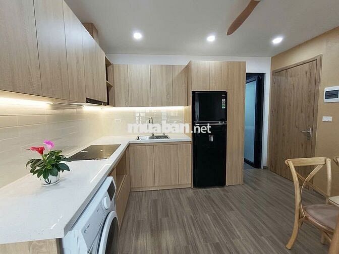 NHÀ MỚI SIÊU ĐẸP FULL ĐỒ BAN CÔNG CỰC THOÁNG NGAY VINCOM TRẦN DUY HƯNG