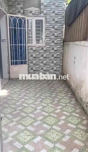 Cho thuê nhà cầu Bình Phước,/đs 12,p.HBP 2 tầng giá 6tr TL