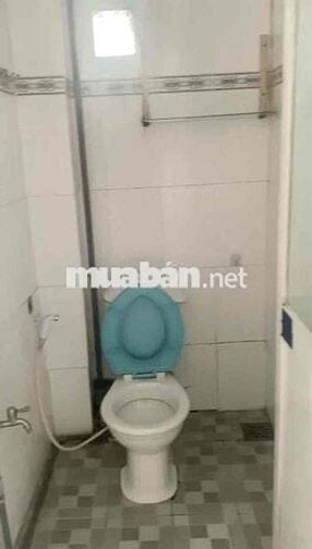 Cho thuê nhà cầu Bình Phước,/đs 12,p.HBP 2 tầng giá 6tr TL
