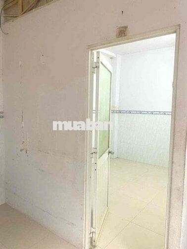Cho thuê nhà cầu Bình Phước,/đs 12,p.HBP 2 tầng giá 6tr TL