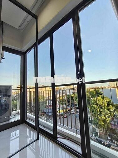 Cho thuê căn hộ 1 phòng ngủ mới keng ngay Nam Việt Á