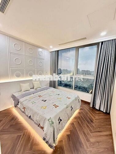 BÁN CĂN 3 PHÒNG VINHOMES CENTRAL PARK NỘI THẤT CAO CẤP- VIEW THOÁNG