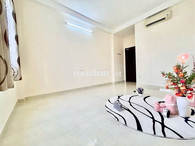 CHO THUÊ PHÒNG THOÁNG NGAY CÔNG VIÊN LÊ THỊ RIÊNG QUẬN 10
