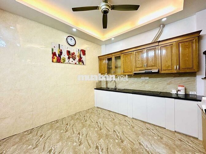 (Hiếm) 44m2×4T NGỌC THỤY, LB,NHÀ DÂN XÂY, T TRUNG TÂM,GẦN CẦU ĐÔNG TRÙ
