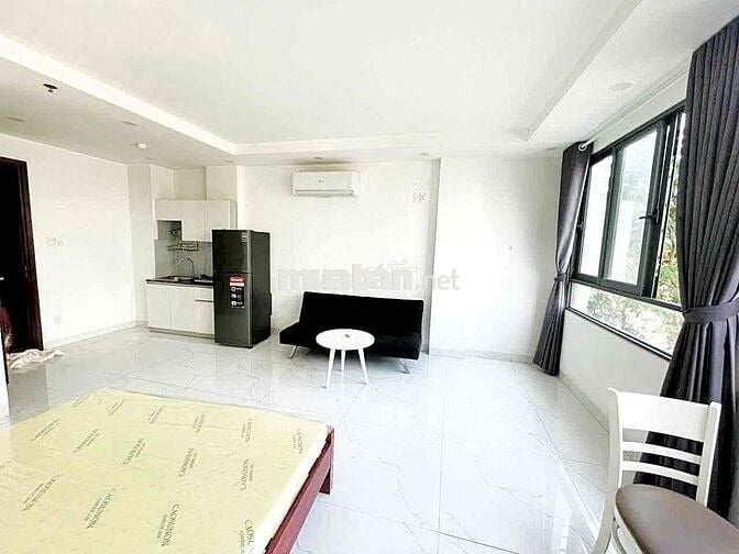CHO THUÊ SIÊU PHẨM STUDIO CỬA SỔ LỚN RỘNG THOÁNG NGAY HOÀNG SA