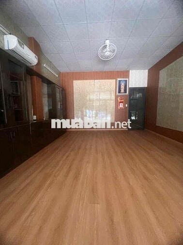 Cho thuê nhà cấp 4 khu Central garden BD,100m2, rộng rãi mát mẻ,