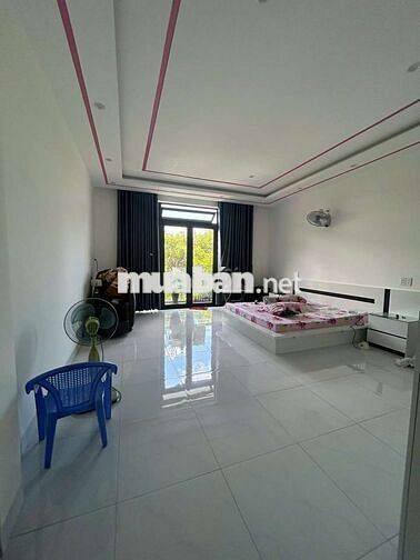 Nhà Đẹp 3 Tầng Kiên Cố Hoà Phú 10 - Hoà Minh - Gần Biển