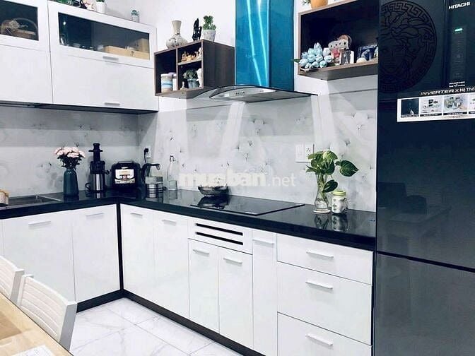 Cho thuê nhà hẻm 226 nguyễn văn lượng p17 siêu rẻ đẹp