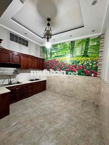 cho thuê nhà 78// đs 51 (4x13) trệt , 2 lầu , 4pn, 3wc  hẻm 4m