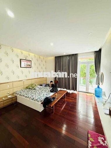 Cho thuê nhà 3 tầng MT Huỳnh Ngọc Huệ Thanh Khẻ