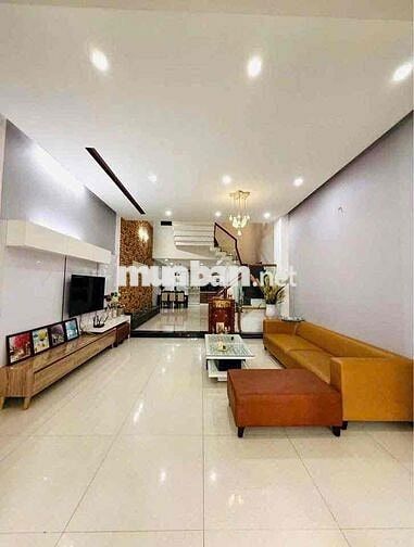 Cho thuê nhà 3 tầng MT Huỳnh Ngọc Huệ Thanh Khẻ