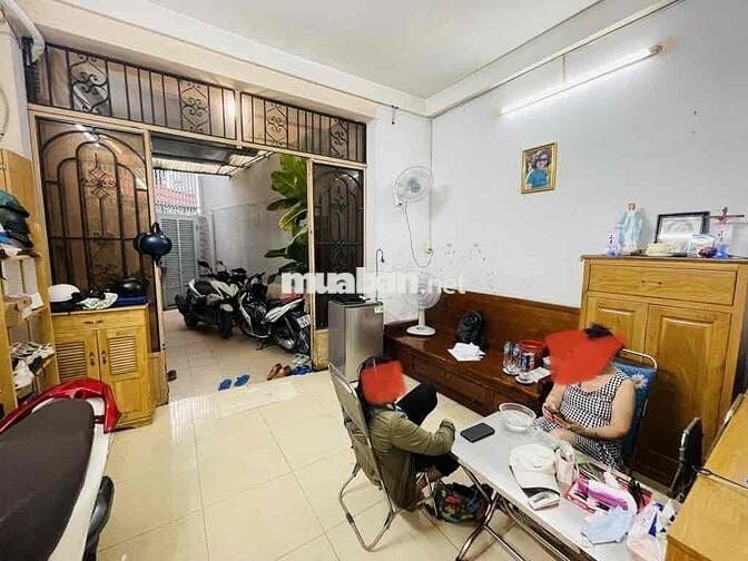 BÁN NHÀ 2 LẦU  LÊ QUANG ĐỊNH 60m2 .HẺM XE HƠI.