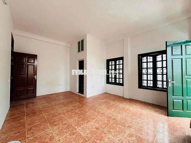 BÁN NHÀ 60m2 - HƠN 10 TỶ - XUÂN ĐỈNH NGOẠI GIAO ĐOÀN 35m RA MẶT PHỐ