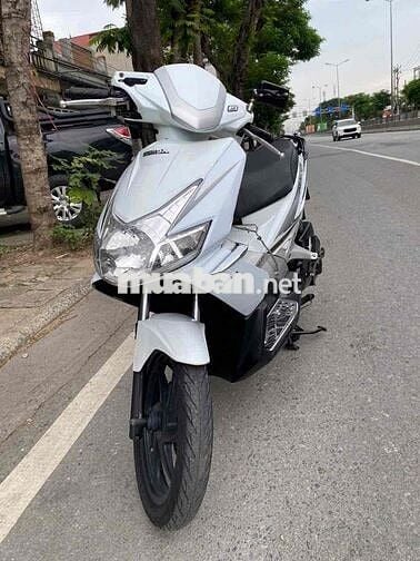 Honda airblade fi vành 6 nan êm đẹp mê ly