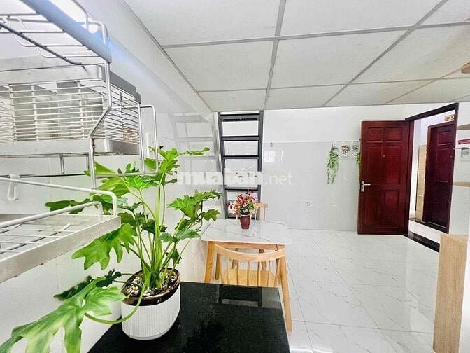 Siêu phẩm duplex gác cao FULL NỘI THẤT rộng 42m2 Luỹ Bán Bích sat VHU
