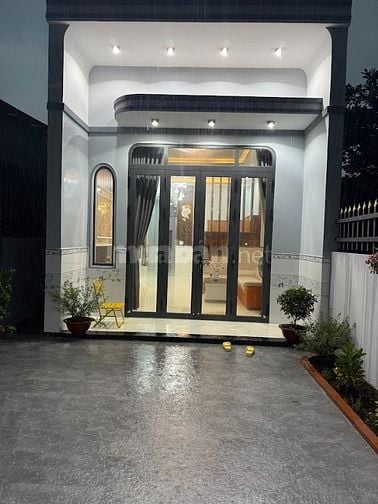 Nhà vườn mới DT đất 160m2 Mỹ Hạnh Bắc, Đức Hòa, Long An, giá 2,36ỷ