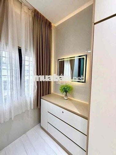 🏡  Nhà MT tiện kinh doanh,5 lầu ,60m2 Nhỉnh :7.5 tỷ (TL),nhà mới tới ở