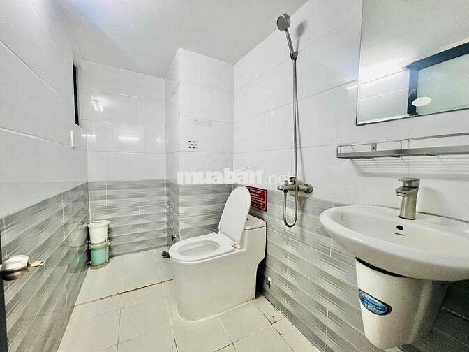 Siêu phẩm duplex gác cao FULL NỘI THẤT rộng 42m2 Luỹ Bán Bích sat VHU