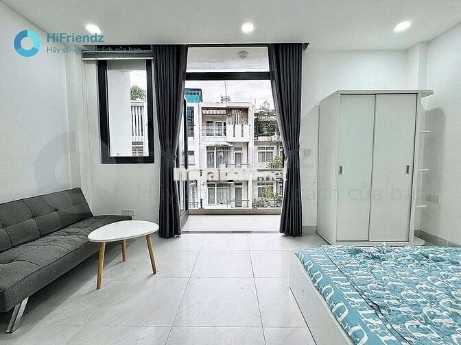 CĂN HỘ FULL NỘI THẤT, BAN CÔNG THOÁNG Ở TRUNG TÂM BÌNH THẠNH NGAY VLU