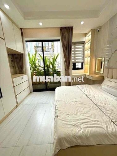 🏡  Nhà MT tiện kinh doanh,5 lầu ,60m2 Nhỉnh :7.5 tỷ (TL),nhà mới tới ở