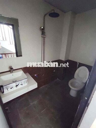 Hơn 6 tỷ có nhà mới thang máy Thượng Phúc-Mặt ngõ oto tránh-42m*5T;4N