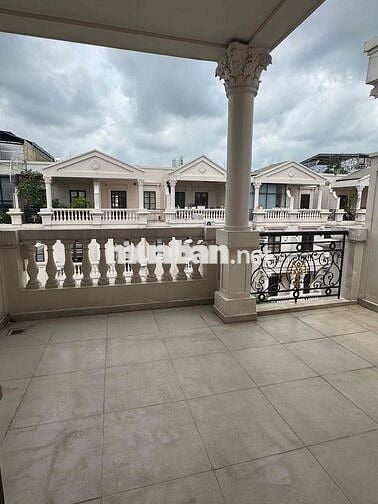 Cho thuê nhà Cityland, có thang máy giá 38tr