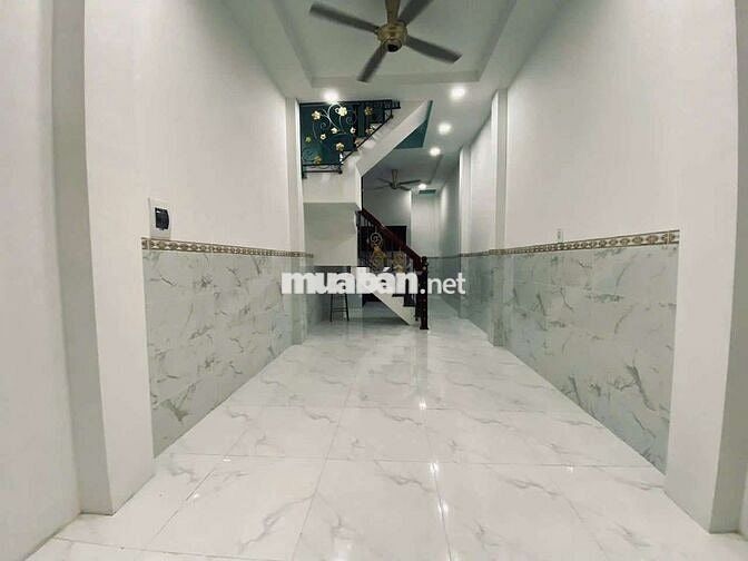 Cho thuê nhà mới xây 4pn 3wc Quang Trung P11