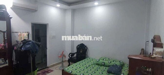 Bán nhà sổ Hồng riêng tăng hết nội thất