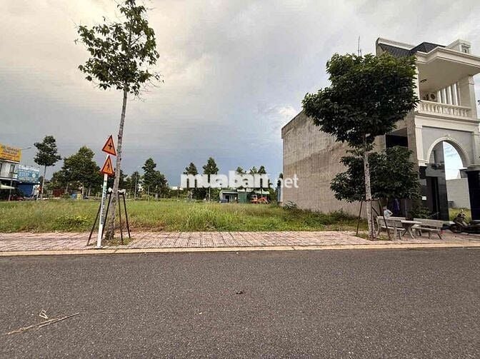 GIÁ CHỈ 980 TRIỆU CÓ NGAY 150M2 ĐẤT Ở NGAY KCN MỸ PHƯỚC 3, BẾN CÁT