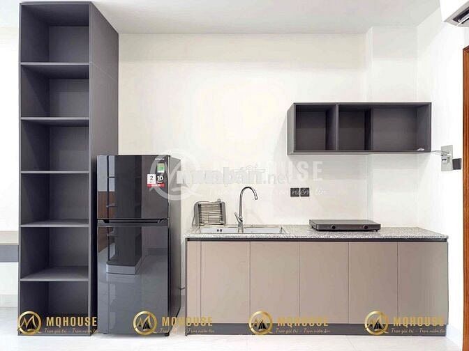 CĂN HỘ Q3_RỘNG RÃI_THOÁNG MÁT_SẠCH SẼ_MỚI_CỬA SỔ LỚN_THANG MÁY_HẺM OTO