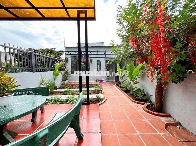 Bán Nhà Hoàn Công Sân Vườn Mỹ Hạnh Bắc