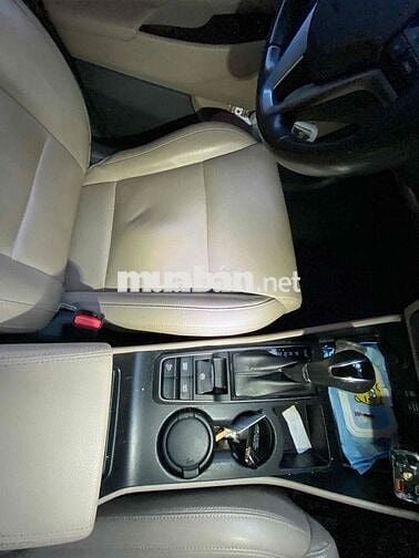Hyundai Tucson 2017 2.0 AT Spec - 90000 km