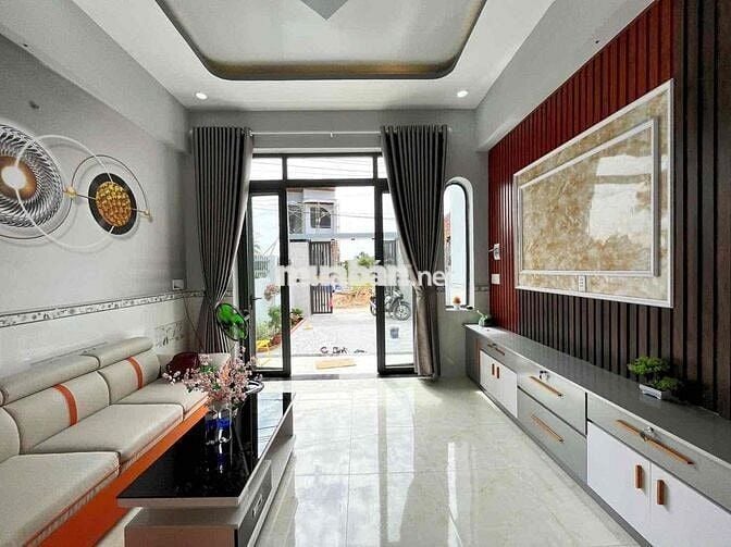Bán Nhà Hoàn Công Sân Vườn Mỹ Hạnh Bắc