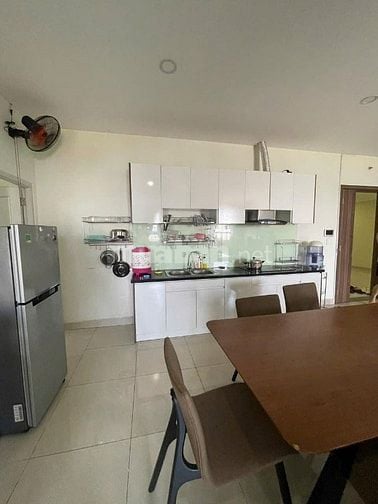 Chung cư Screc, 974A Trường Sa, Q3: 83m2, 2p ngủ, full nội thất, 12tr5