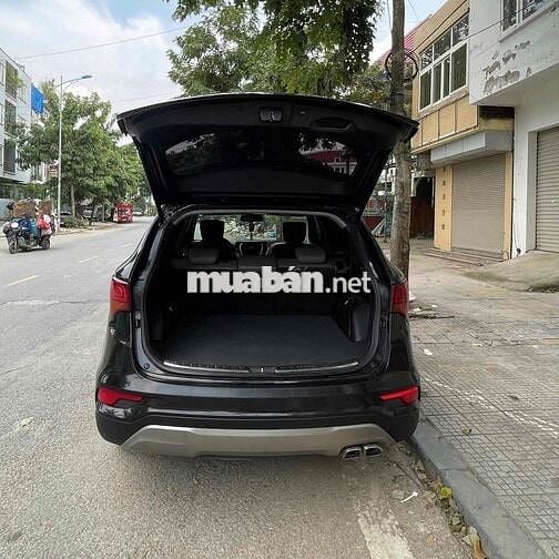 Hyundai Santa Fe 2016 2.4 AT 4 WD - 70000 km